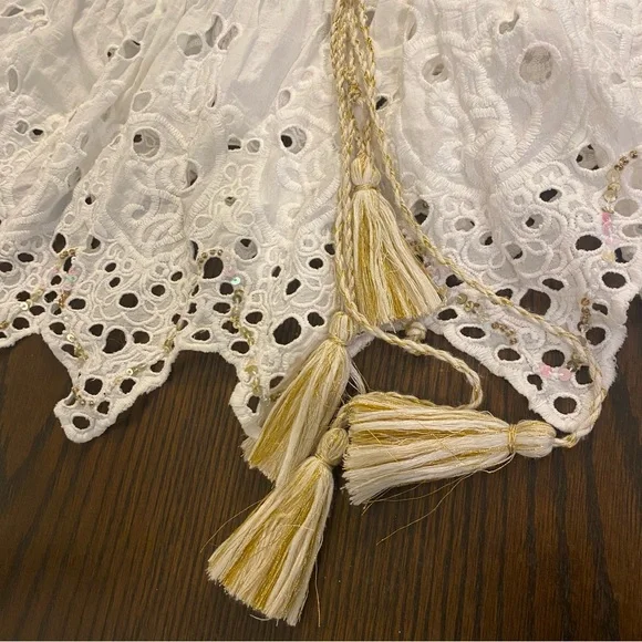 SOLD White Crochet Blouse with Gold Tassels One Size - Picture 5 of 8